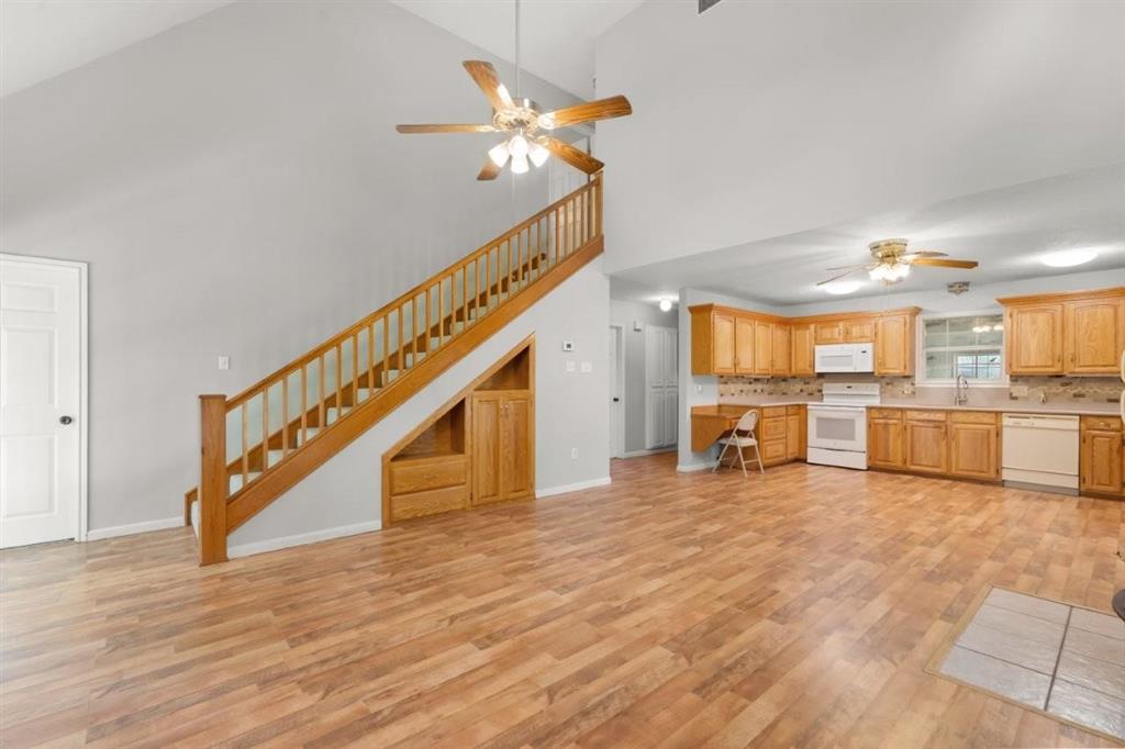 8270 Frontage Road Iowa, LA 70647 - Photo 4 of 23