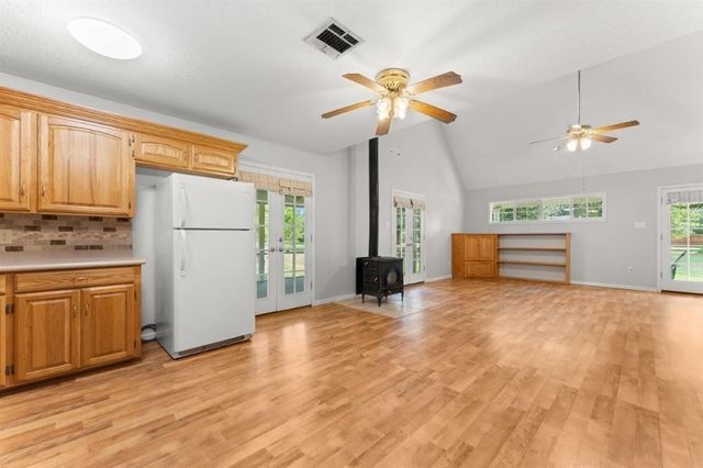 $179,900 | 8270 Frontage Road, Iowa, LA 70647