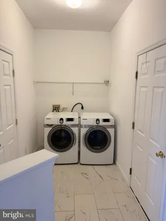 $895,000 | 23601 White Peach Court, Gaithersburg, MD 20882