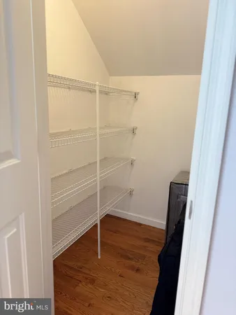 $895,000 | 23601 White Peach Court, Gaithersburg, MD 20882