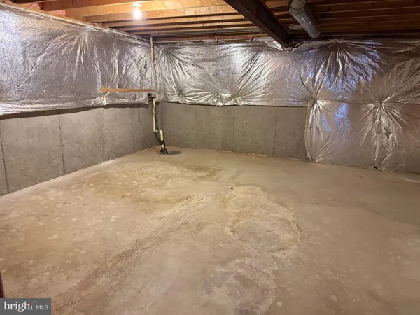 $895,000 | 23601 White Peach Court, Gaithersburg, MD 20882