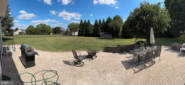 $895,000 | 23601 White Peach Court, Gaithersburg, MD 20882