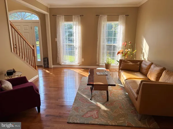 $895,000 | 23601 White Peach Court, Gaithersburg, MD 20882
