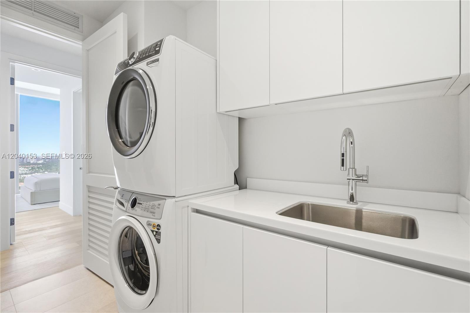 175 Southeast 25th Road, Unit 3401/3402 Miami, FL 33129 - Photo 57 of 89