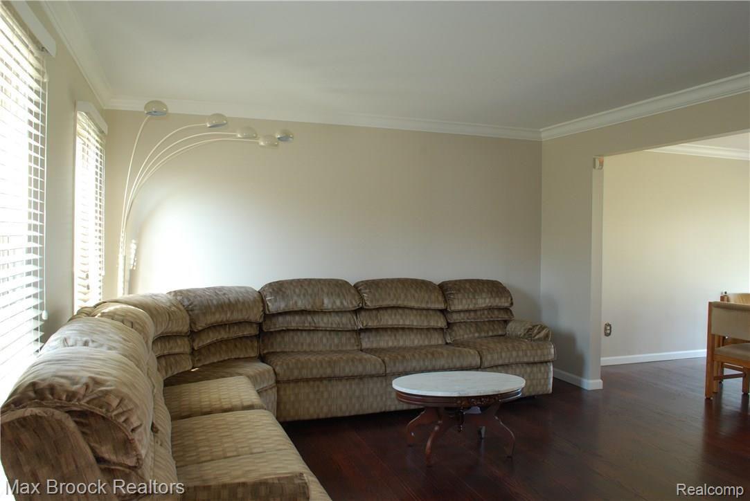1338 Chestnut Circle Rochester, MI 48309 - Photo 43 of 69 DSC_0093.JPG