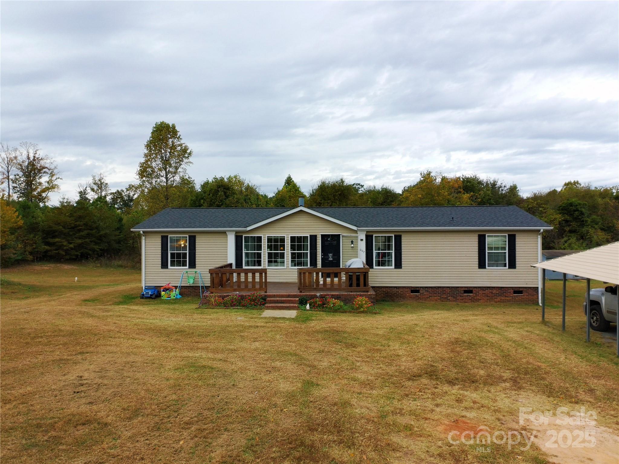 1007 West Cabaniss Road Shelby, NC 28150 - Photo 1 of 8 Gallery Image 1