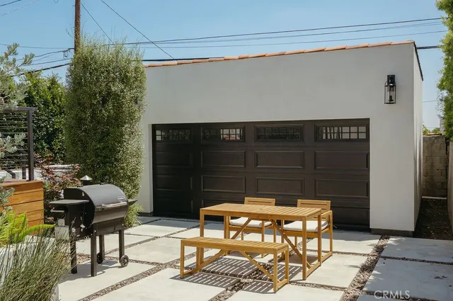 $1,875,000 | 5142 Brynhurst Avenue, Los Angeles, CA 90043