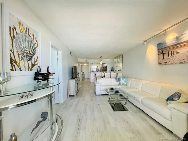 $3,000 | 9400 South Ocean Drive, Unit 707, Jensen Beach, FL 34957