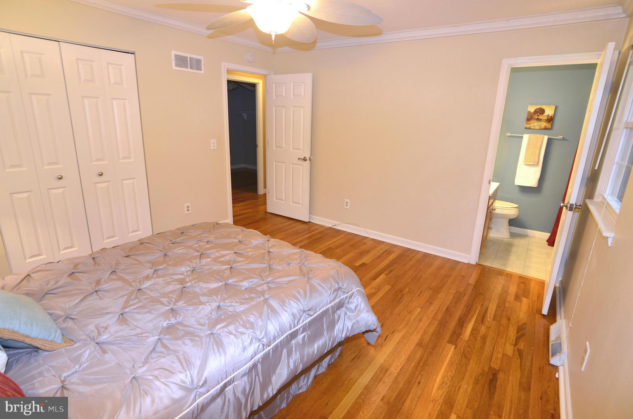 3750 Patuxent Manor Road Davidsonville, MD 21035 - Photo 17 of 30 Bedroom (Master)
