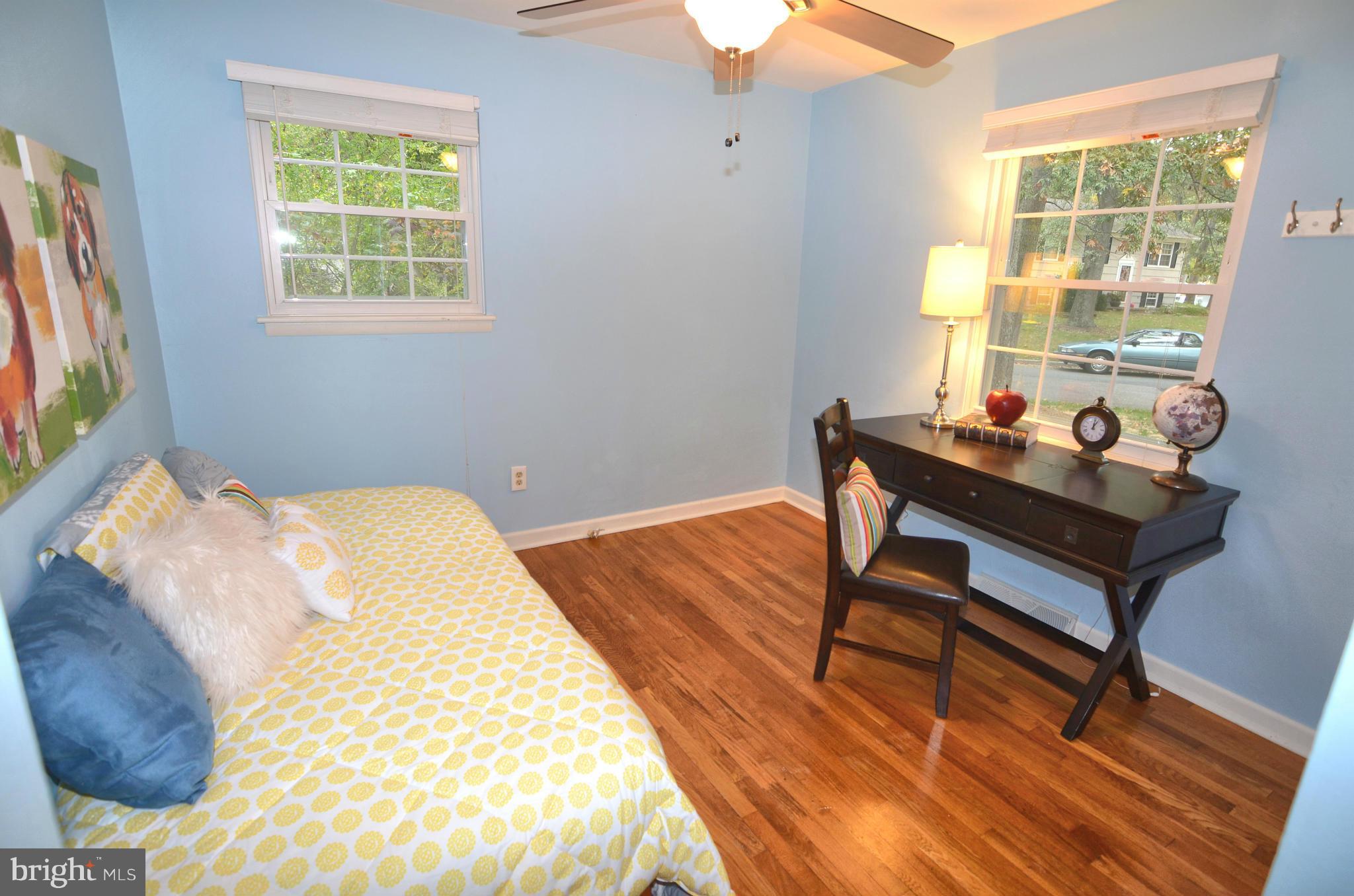 3750 Patuxent Manor Road Davidsonville, MD 21035 - Photo 19 of 30 Bedroom