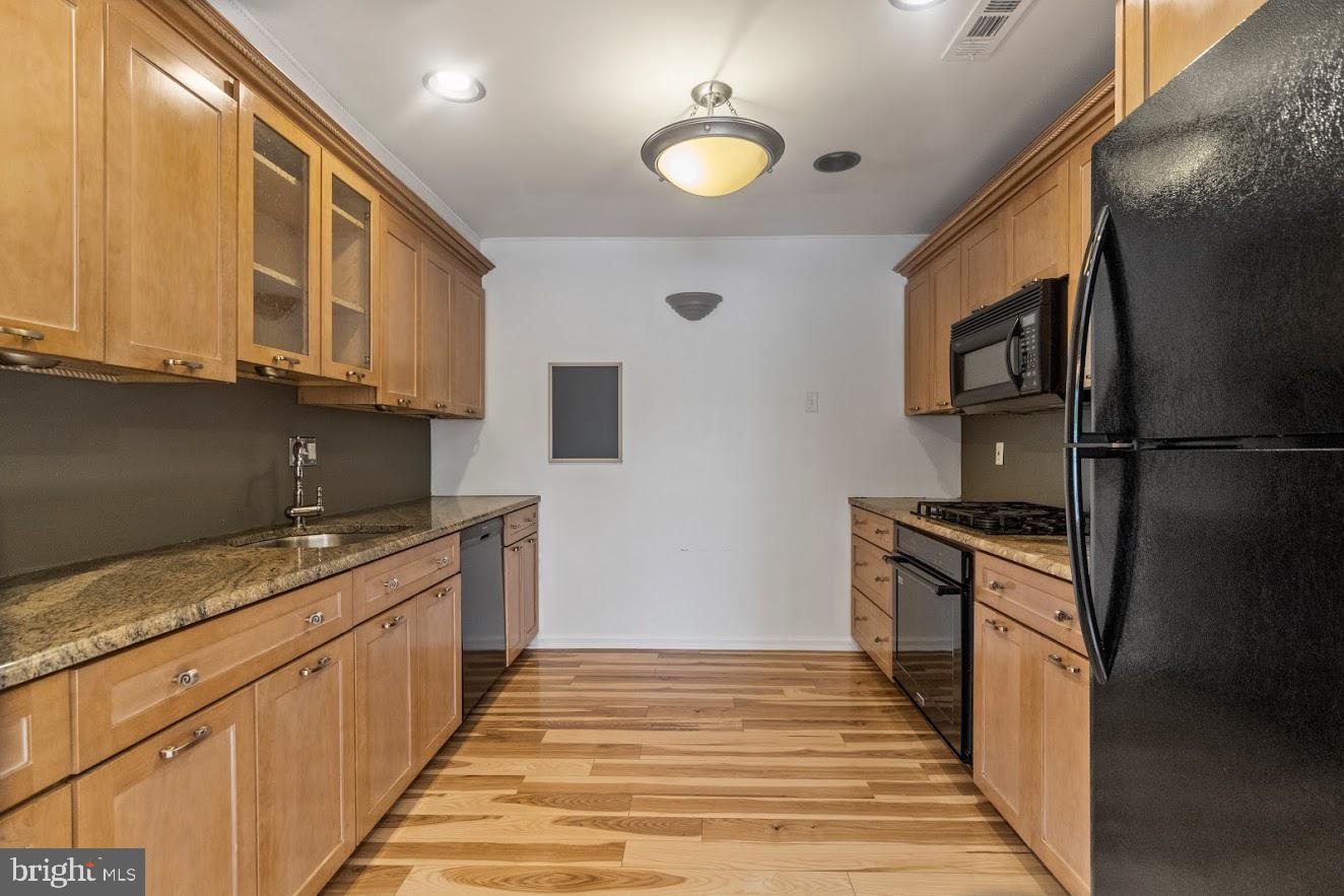 4 Cinnamon Road Thorofare, NJ 08086 - Photo 11 of 39 Kitchen