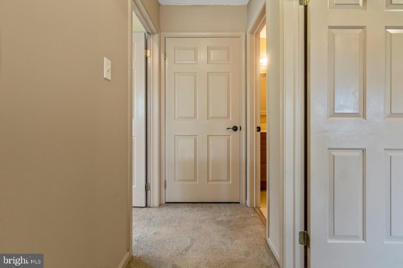 4 Cinnamon Road Thorofare, NJ 08086 - Photo 35 of 39 2nd Floor Hallway