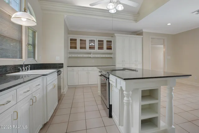 $399,999 | 206 Leicester Lane, Lafayette, LA 70508