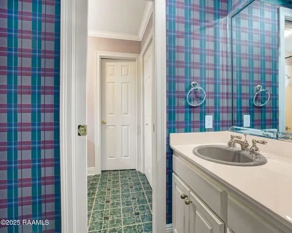 $399,999 | 206 Leicester Lane, Lafayette, LA 70508