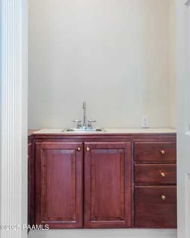 $399,999 | 206 Leicester Lane, Lafayette, LA 70508