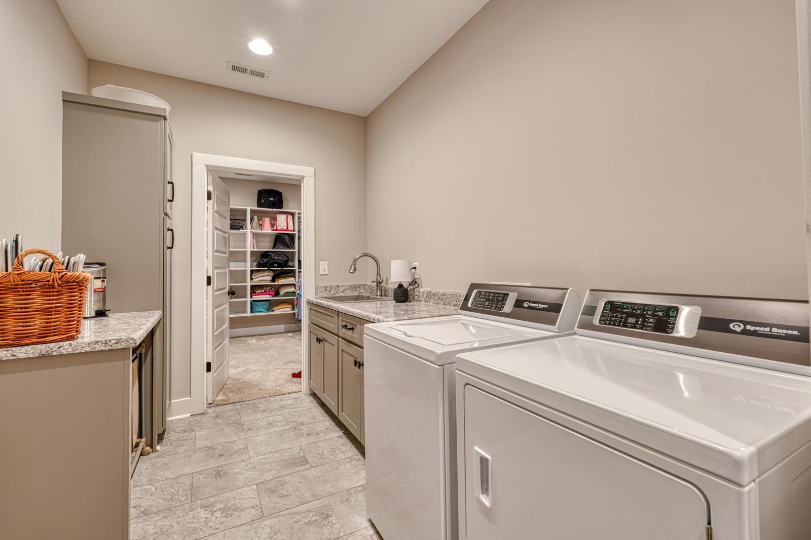 899 Hampton Road Lyman, SC 29365 - Photo 17 of 50