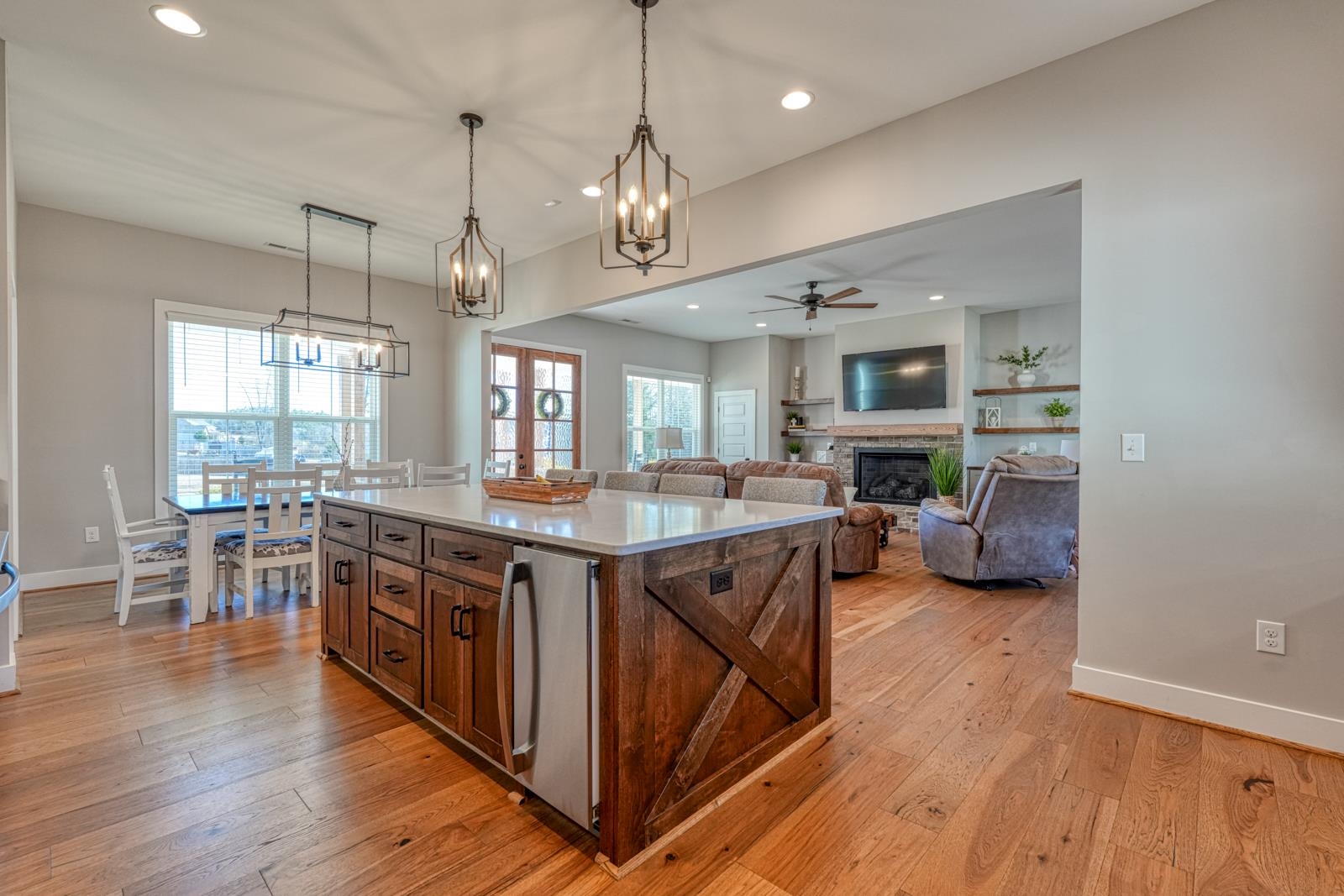 899 Hampton Road Lyman, SC 29365 - Photo 6 of 50