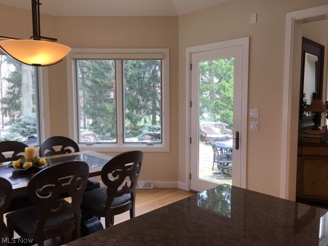 29875 Bolingbrook Road Pepper Pike, OH 44124 - Photo 5 of 34