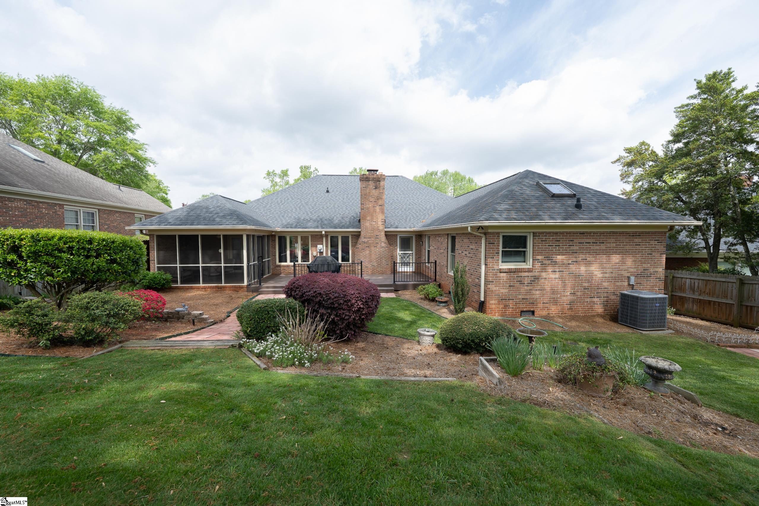109 River Oaks Road Greer, SC 29650 - Photo 29 of 38