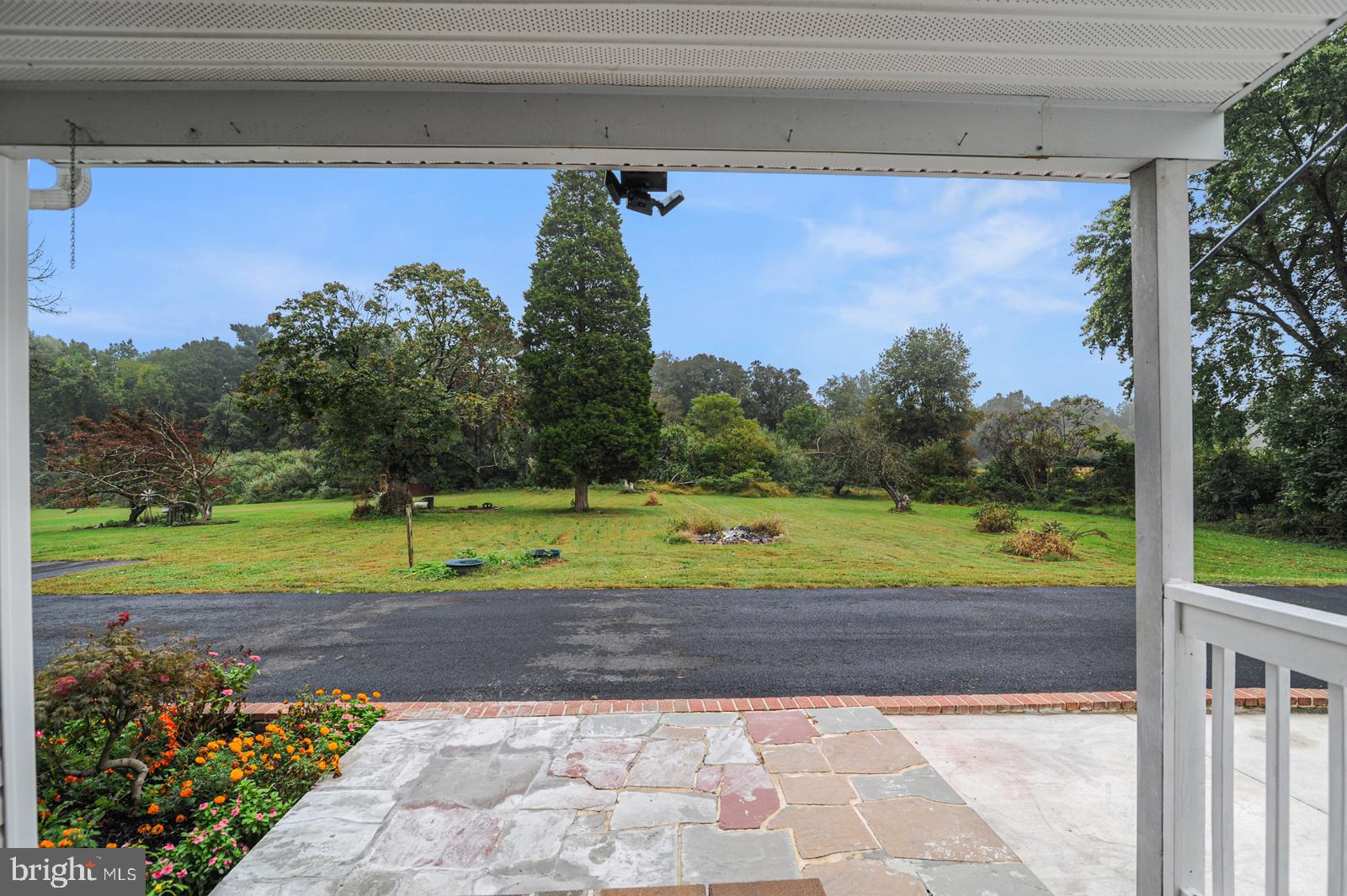 3375 Summit Bridge Road Bear, DE 19701 - Photo 4 of 28