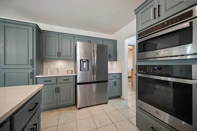 $450,000 | 216 Edgewood Drive, Fredericksburg, TX 78624