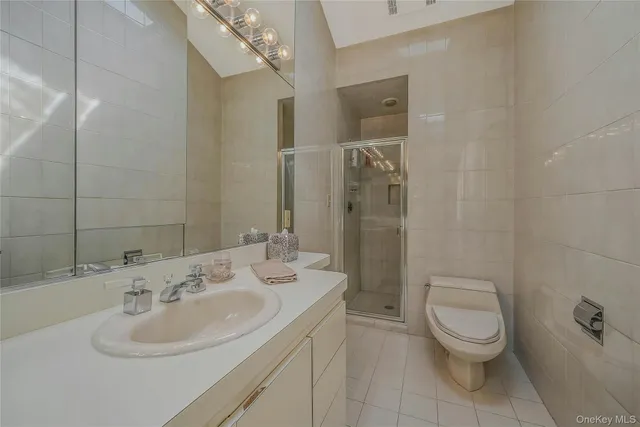 $1,499,000 | 30 Briarfield Lane, Huntington, NY 11743