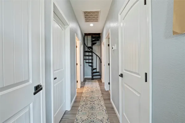 $694,900 | 11301 South FM 441 Road, El Campo, TX 77437