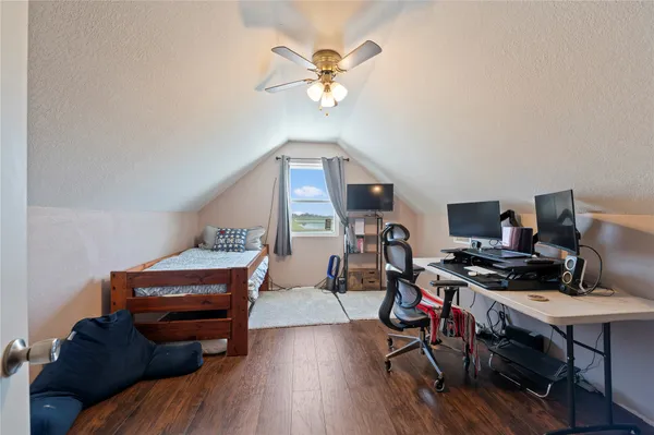 $694,900 | 11301 South FM 441 Road, El Campo, TX 77437