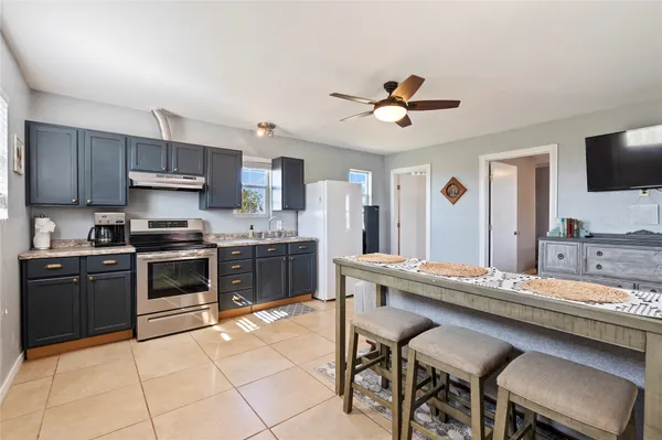 $694,900 | 11301 South FM 441 Road, El Campo, TX 77437