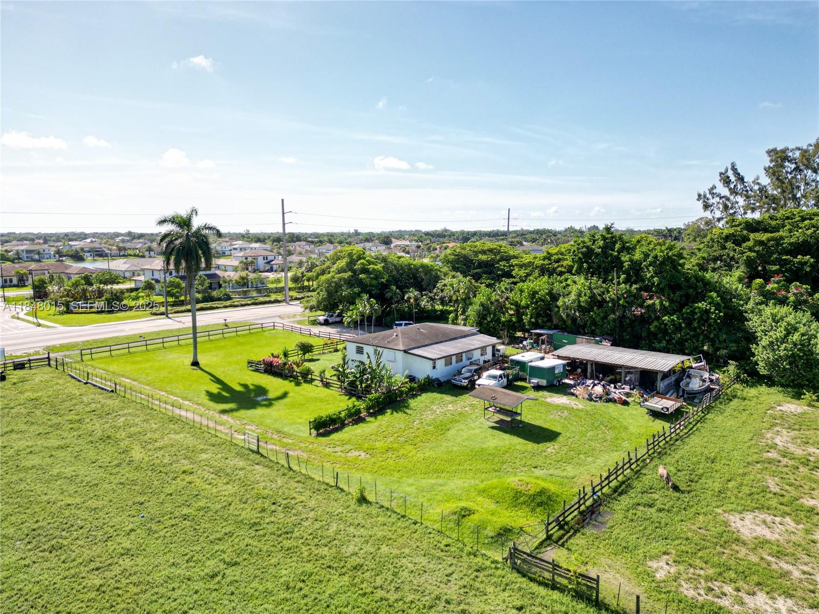 1921 Southwest 112th Avenue Davie, FL 33325 - Photo 18 of 27