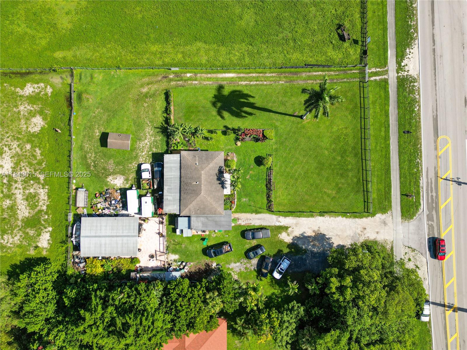 1921 Southwest 112th Avenue Davie, FL 33325 - Photo 22 of 27