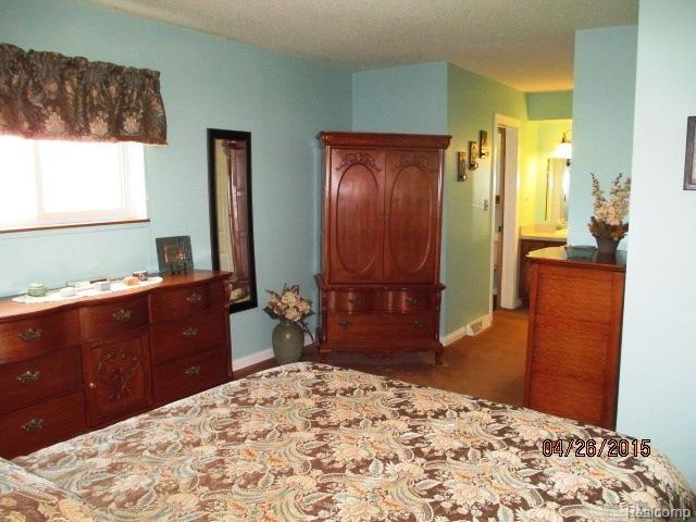 4340 Murphy Lake Road Millington, MI 48746 - Photo 21 of 34 murphy 083.jpg