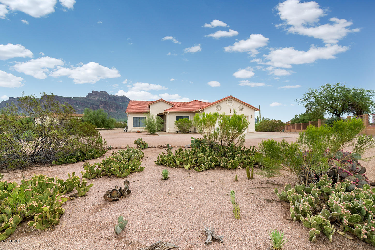 715 South Moon Road Apache Junction, AZ 85119 - Photo 26 of 30 DSC_0086