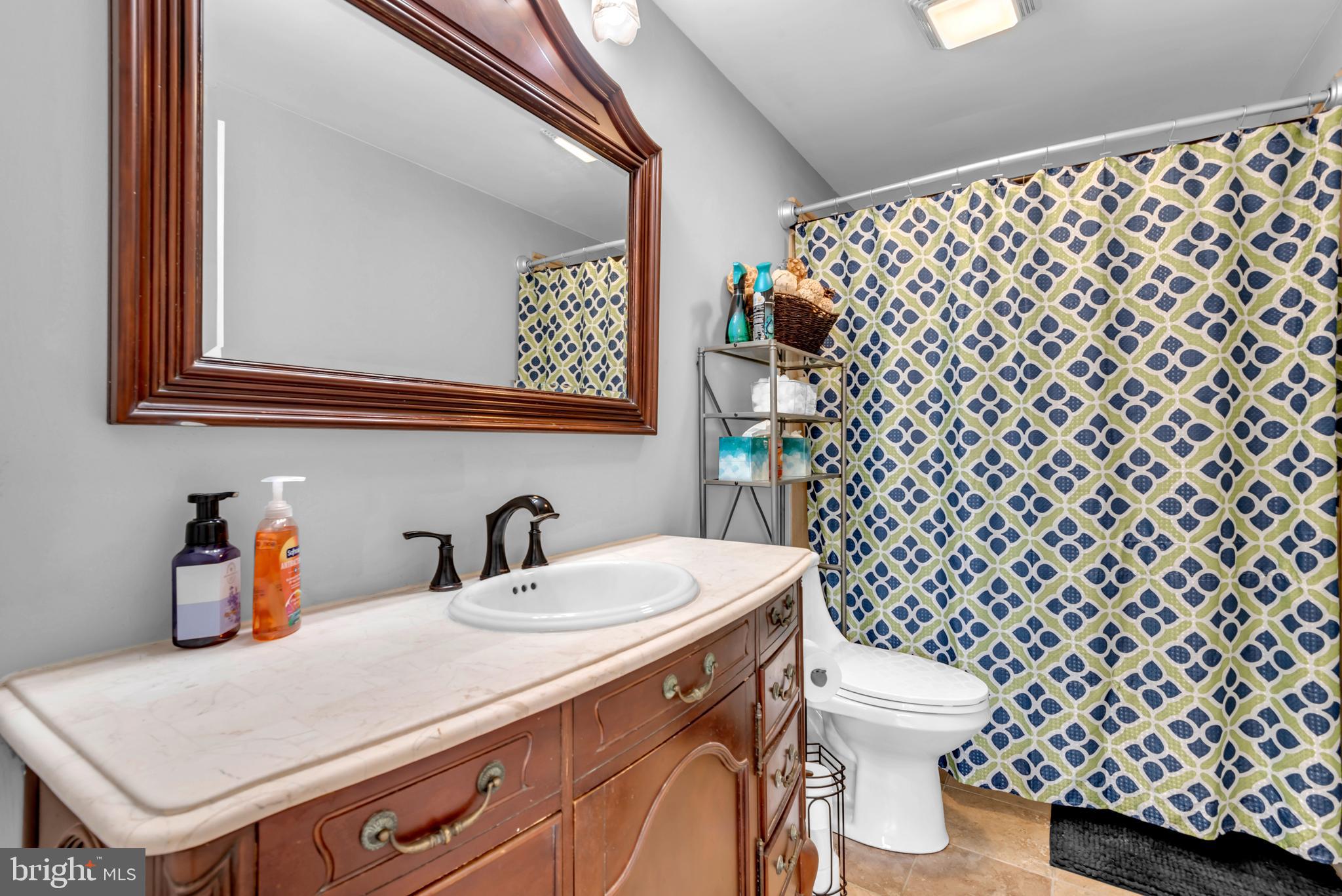 617 Fuselage Avenue Baltimore, MD 21221 - Photo 14 of 37 Full Bath 1