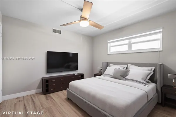 $2,500 | 811 South Hollybrook Drive, Unit 208, Pembroke Pines, FL 33025