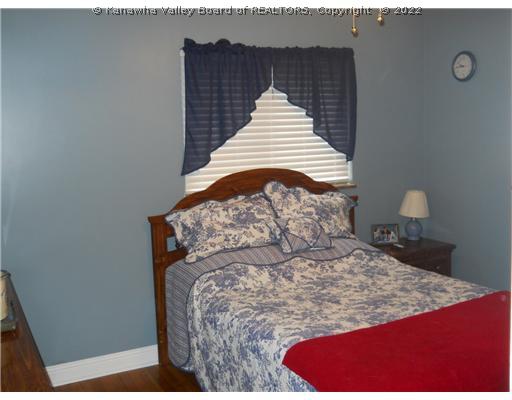 918 Chappell Road Charleston, WV 25304 - Photo 9 of 16 Main Level Bedroom.