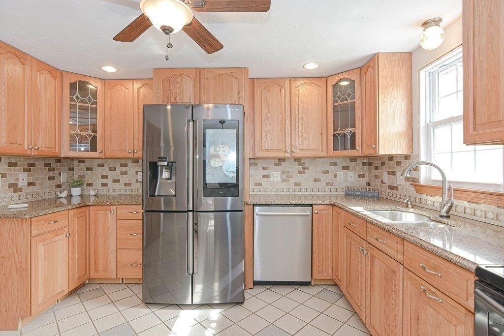45 Vincent Road Attleboro, MA 02703 - Photo 14 of 41 Gallery Image 14