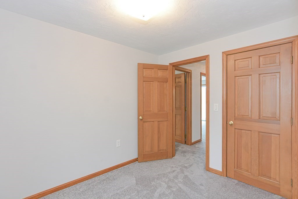 45 Vincent Road Attleboro, MA 02703 - Photo 33 of 41 Gallery Image 33