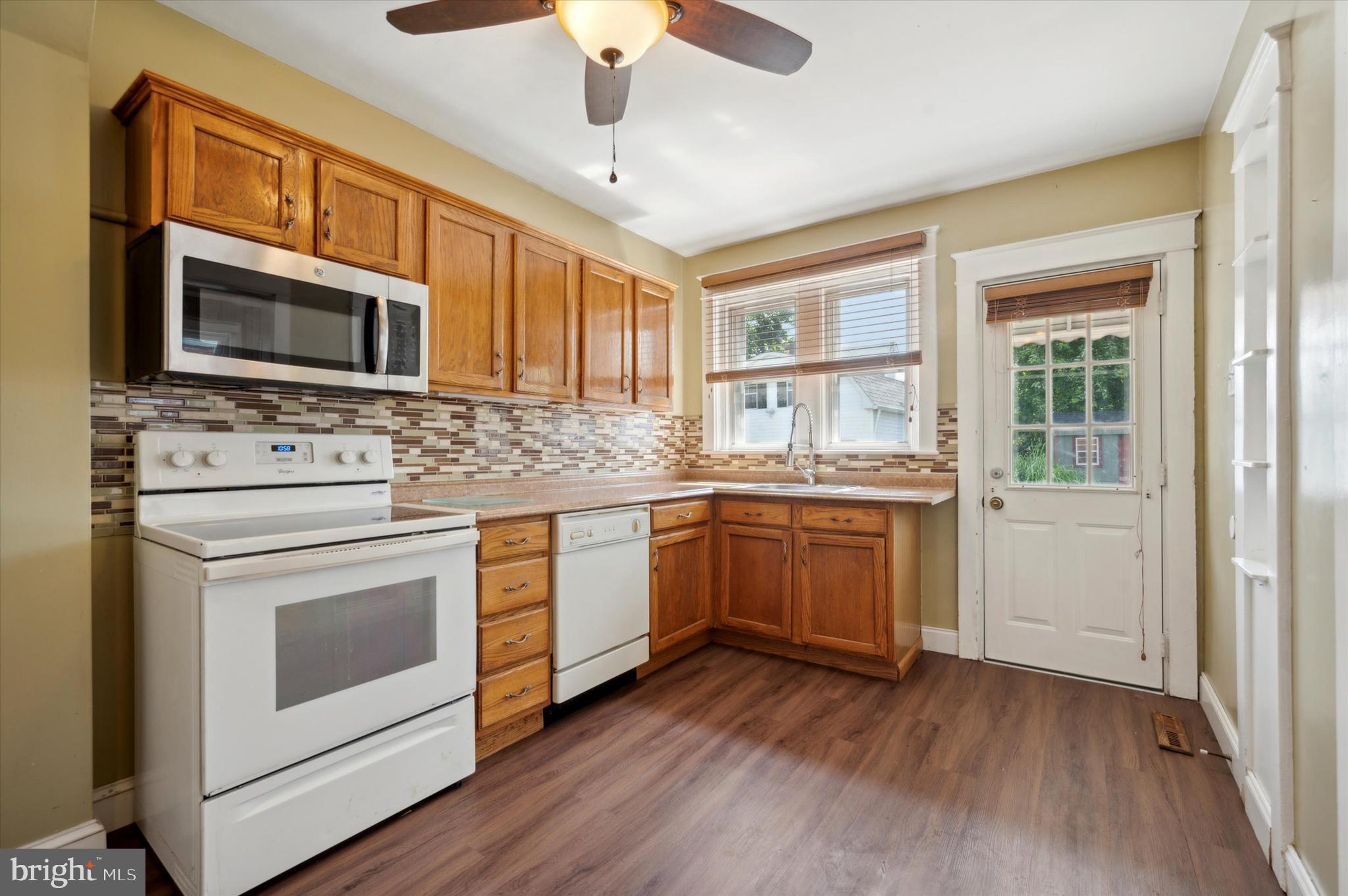 9 West Forestview Road Brookhaven, PA 19015 - Photo 8 of 15 Gallery Image 8