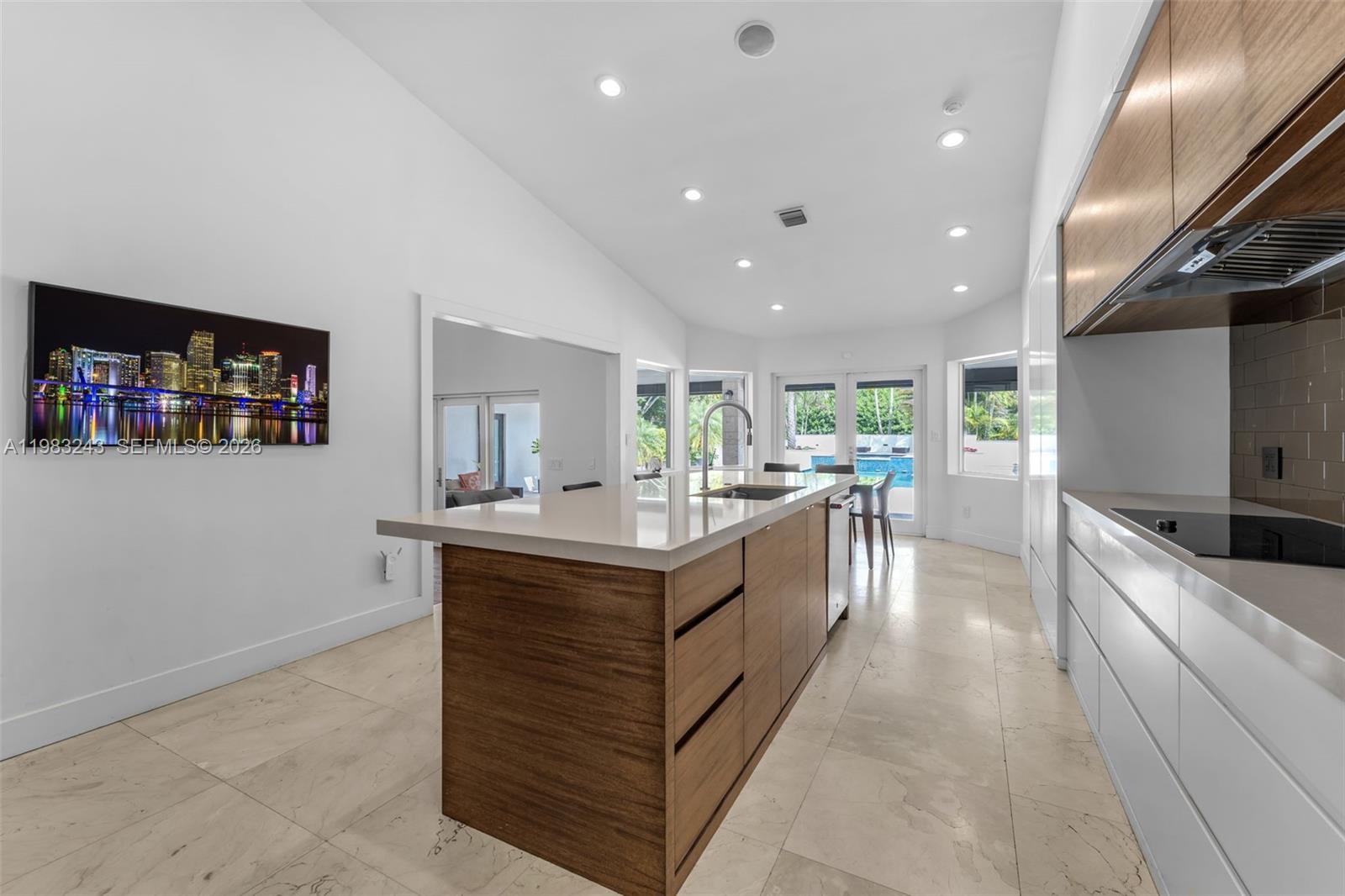 8967 Southwest 117th Street Miami, FL 33176 - Photo 11 of 87