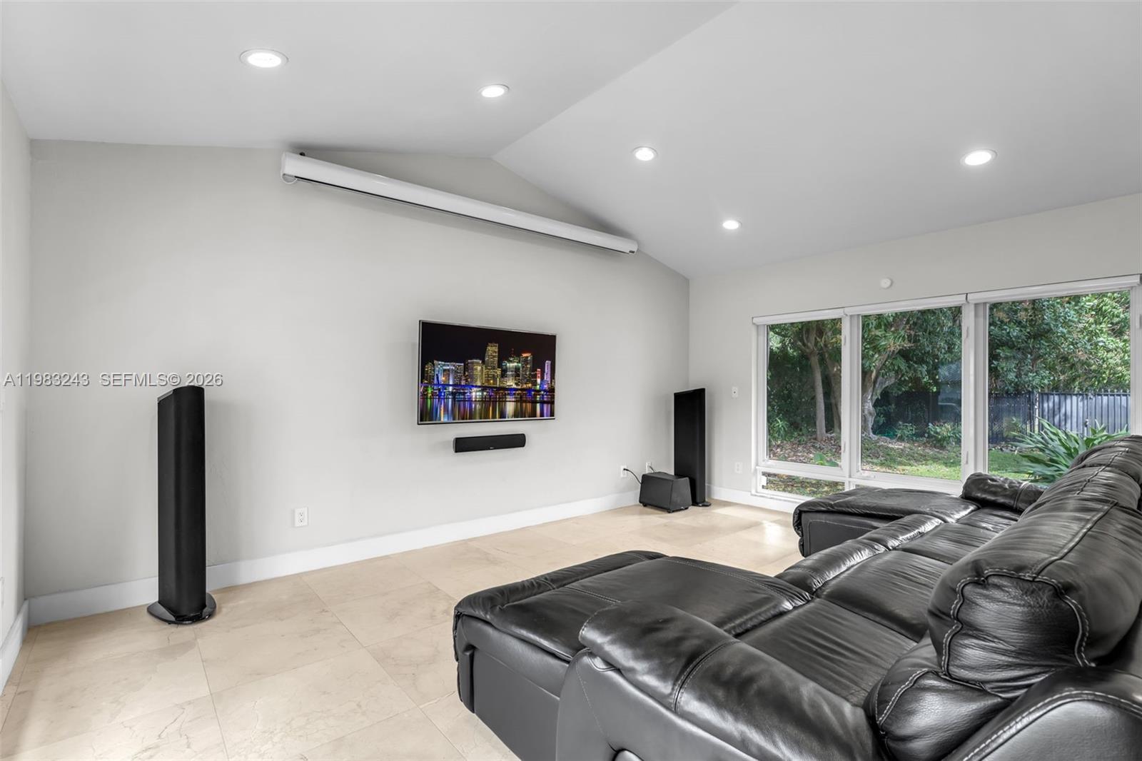 8967 Southwest 117th Street Miami, FL 33176 - Photo 38 of 87