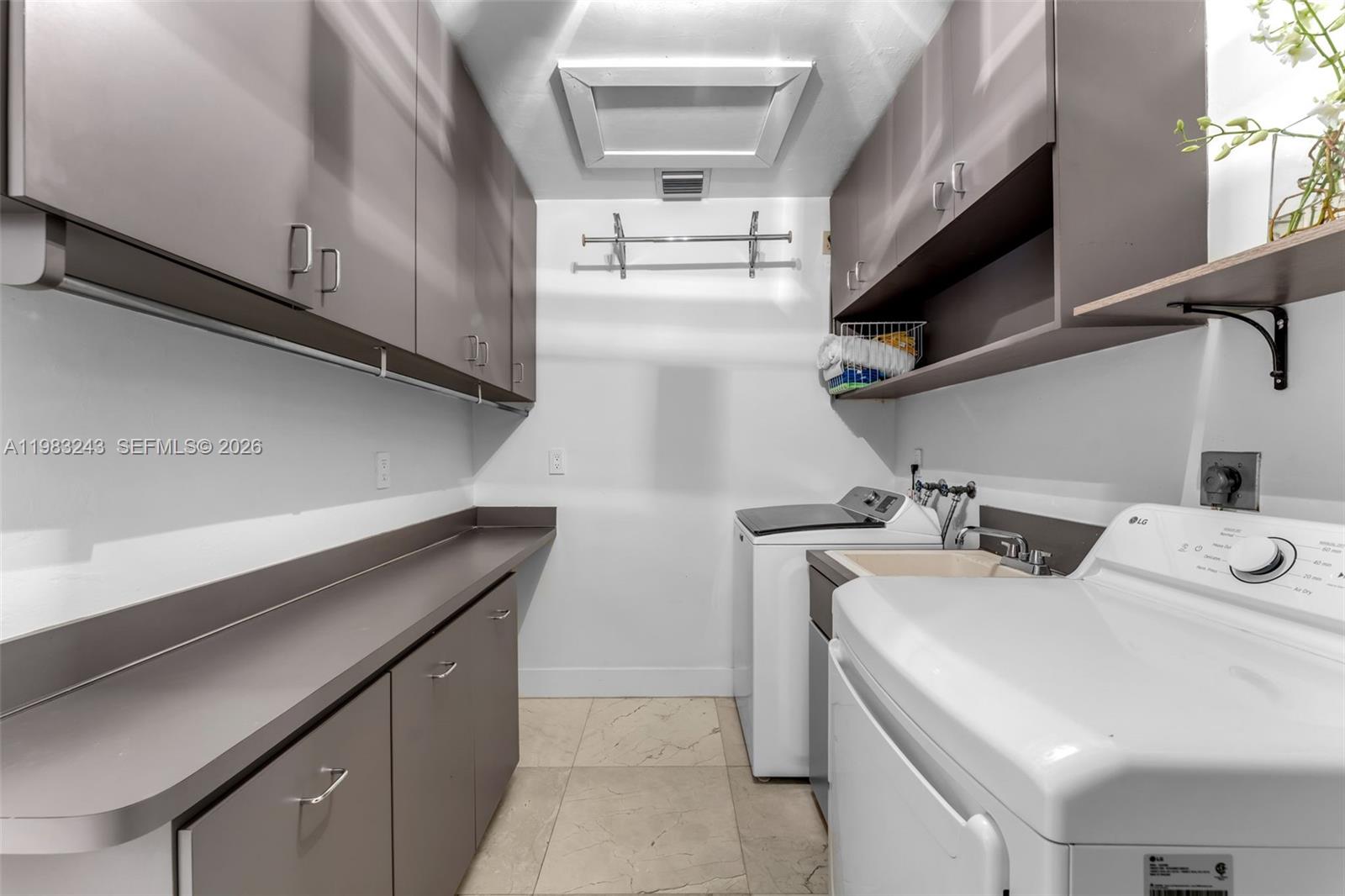 8967 Southwest 117th Street Miami, FL 33176 - Photo 40 of 87