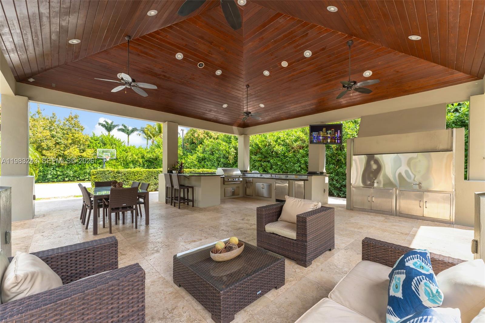 8967 Southwest 117th Street Miami, FL 33176 - Photo 61 of 87