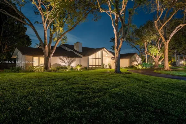 $3,599,999 | 8967 Southwest 117th Street, Miami, FL 33176