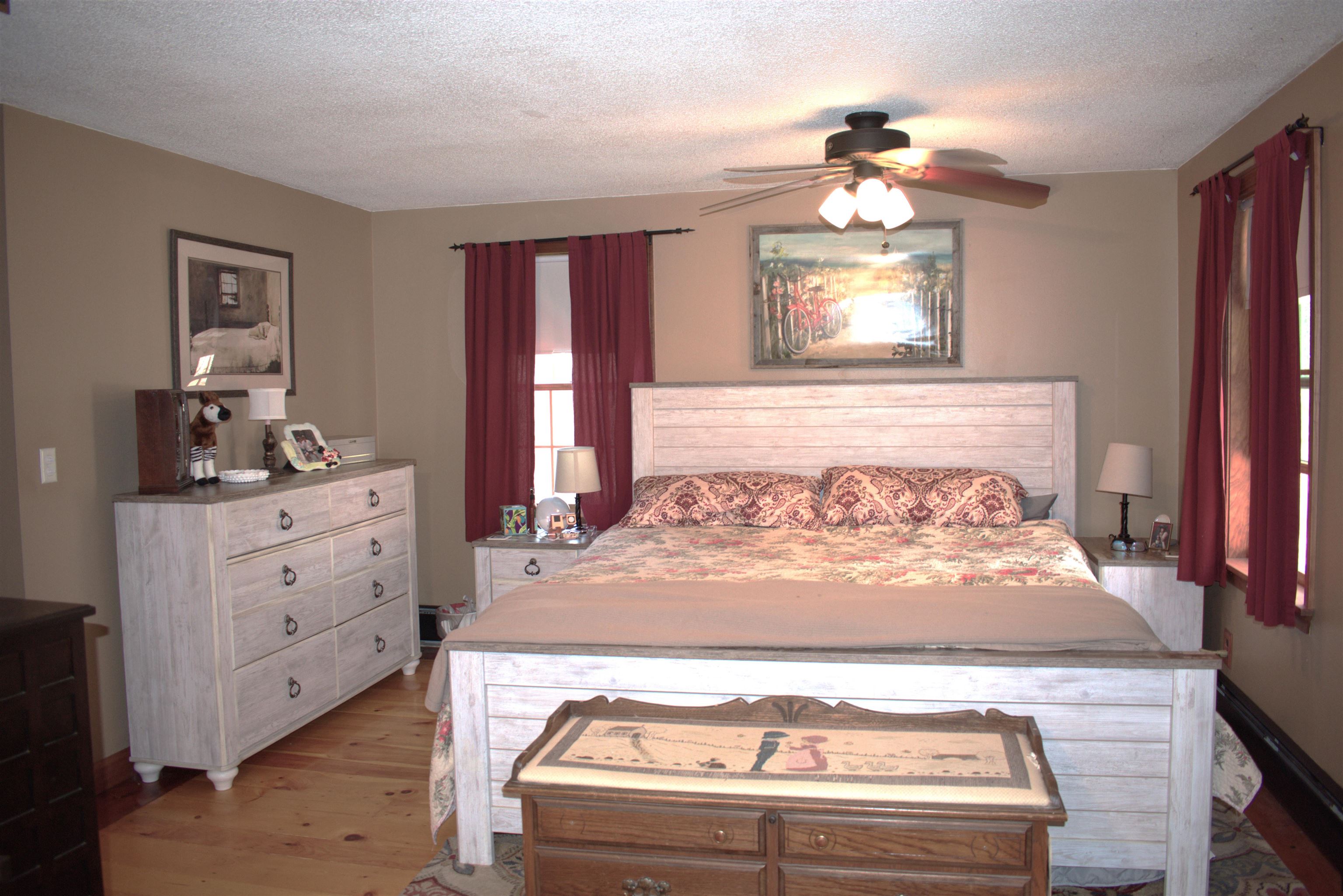 37 Sheldon Road Derry, NH 03038 - Photo 6 of 30