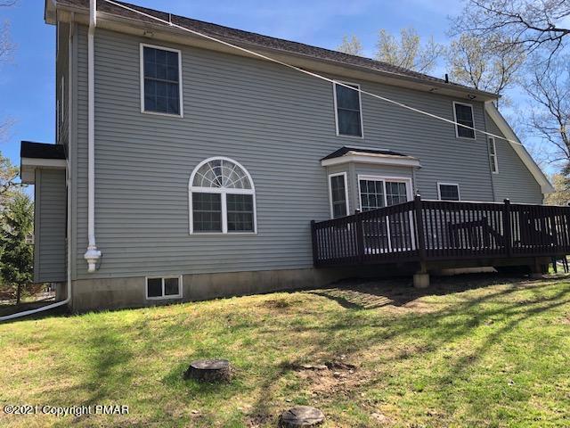 504 Gandolf Road Tamiment, PA 18371 - Photo 2 of 40 IMG_4603