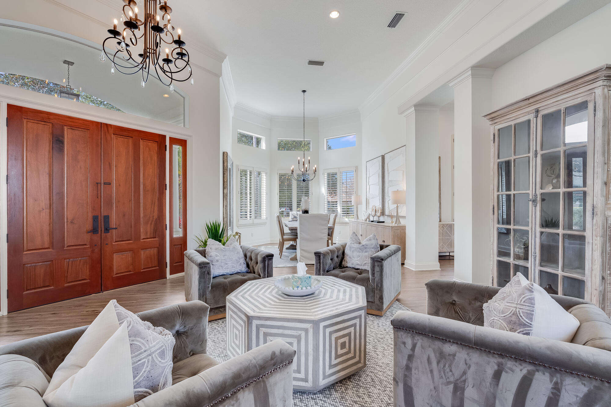 4316 Stonebridge Road Destin, FL 32541 - Photo 12 of 72 Entry Seating