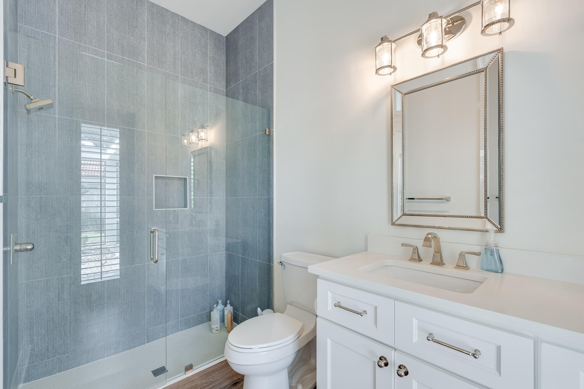 4316 Stonebridge Road Destin, FL 32541 - Photo 48 of 72 Spare Ensuite Bath (1)