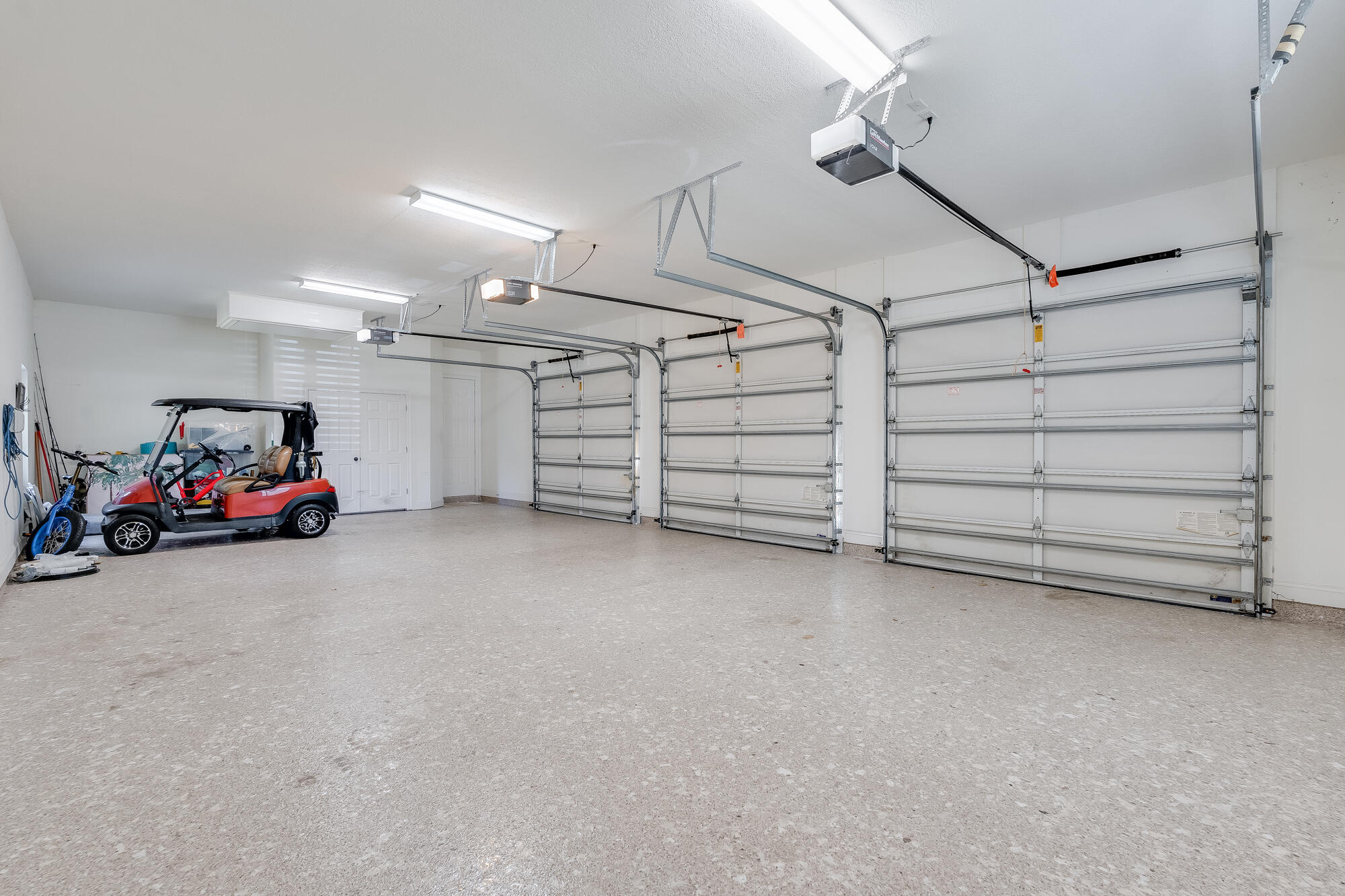 4316 Stonebridge Road Destin, FL 32541 - Photo 58 of 72 Garage w/ newly coated floors