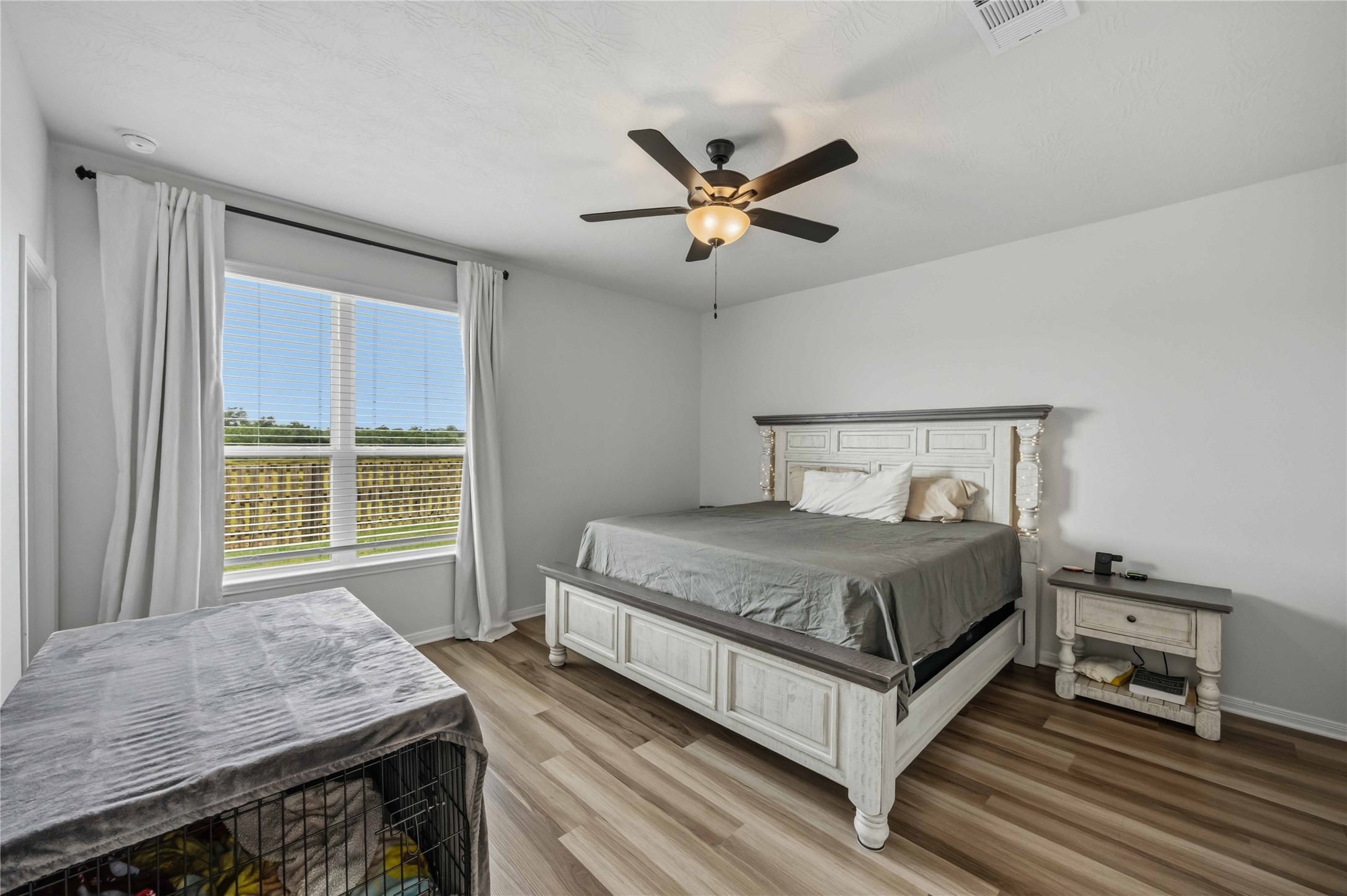 148 Austin Road Angleton, TX 77515 - Photo 12 of 25